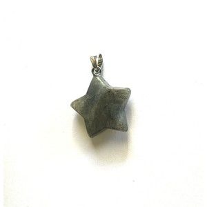 Labradorite Star Shaped Pendent Green Reiki Healing